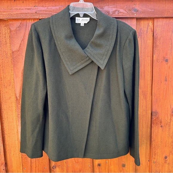 St. John Collection jacket - Picture 1 of 8